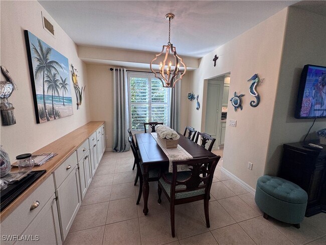 Photo - 5705 Mayflower Way Unit 1407