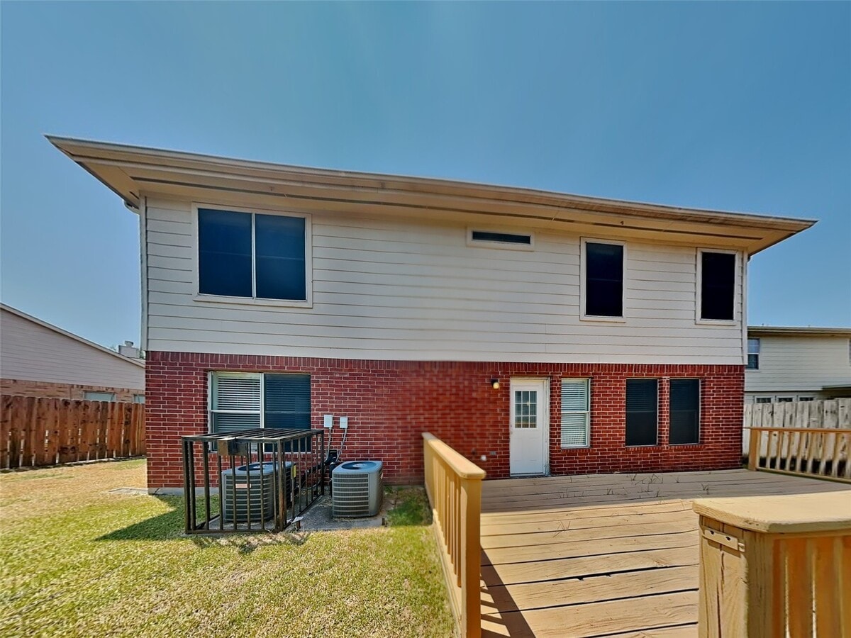 Photo - 12135 Bradenway Ln