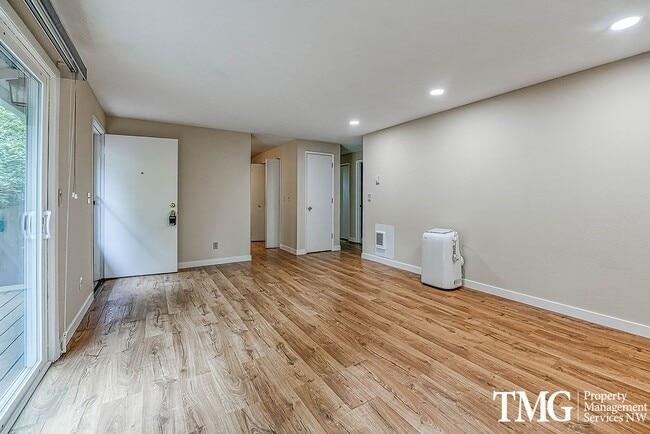 Photo - SW Portland 2 BD Home with Garage & Outdoor Space