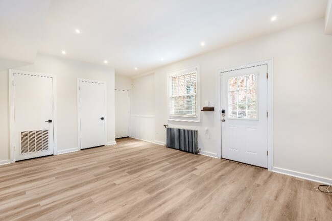 Photo - 903 S Frederick St Unit A