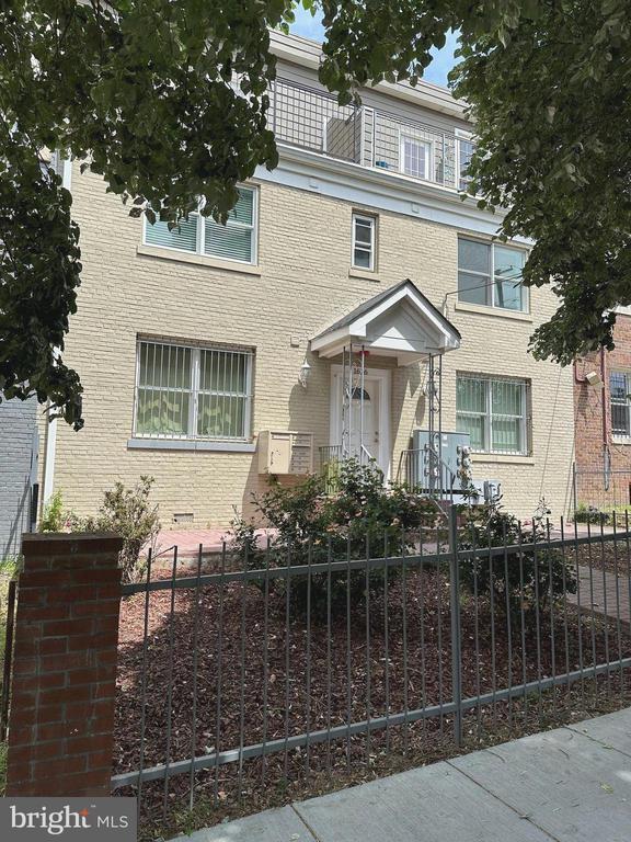 Building Photo - 1626 R St SE Rental