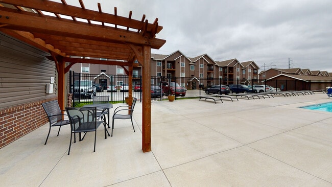 Antler View Apartments