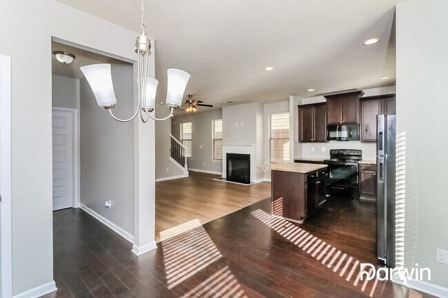 Photo - 1620 Potomac Court, Atlanta, GA 30349