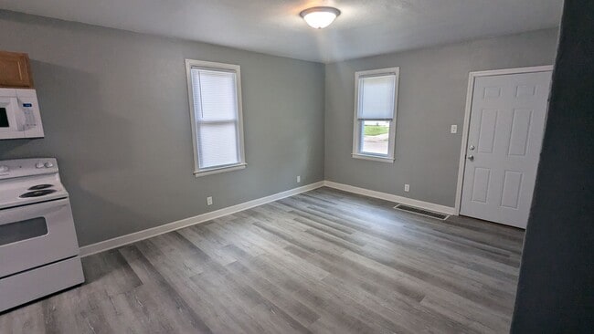 Photo - 2 bedroom, 1 bath house