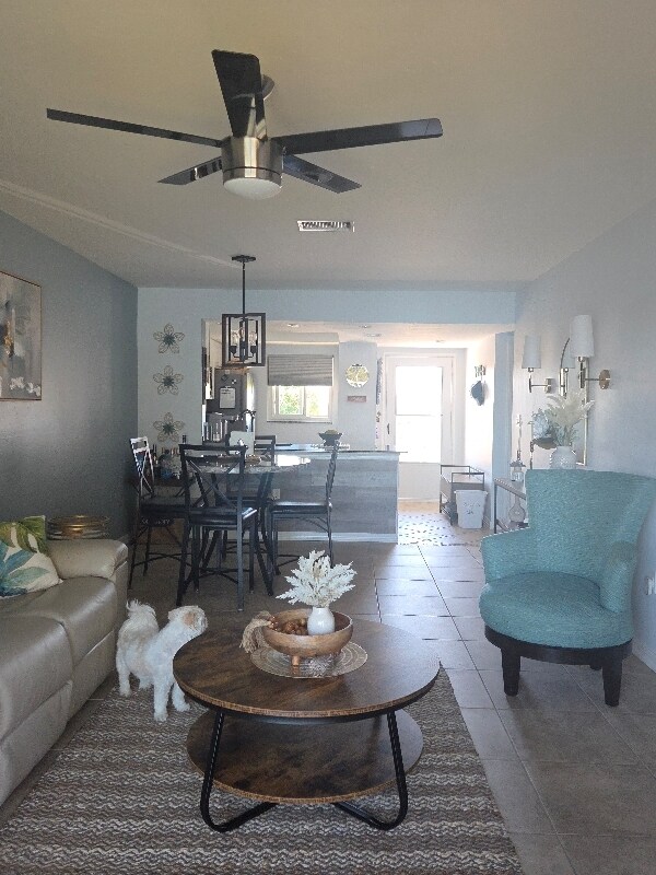 Photo - 25275 Rampart Blvd Unidad 1705