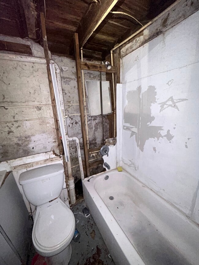 Photo - 4935 Alcott Ave