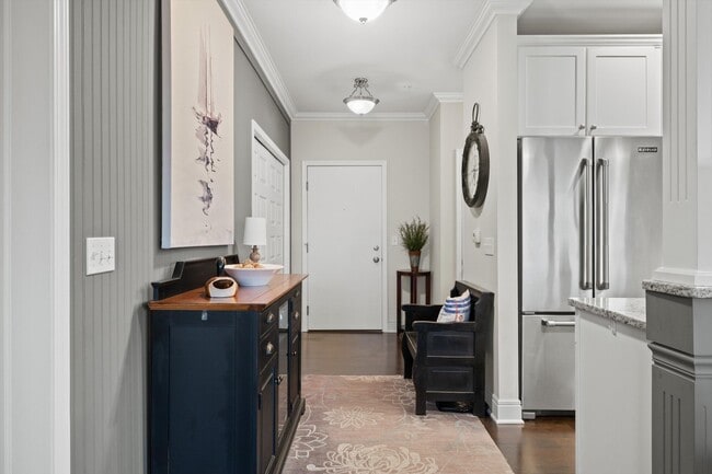 Photo - 4 Gas Light Dr