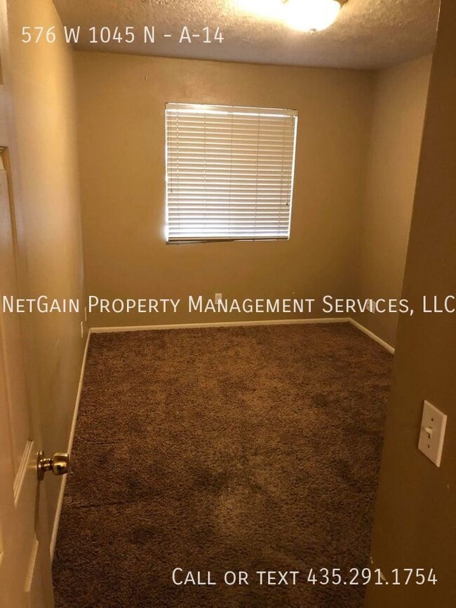 Photo - 576 W 1045 N