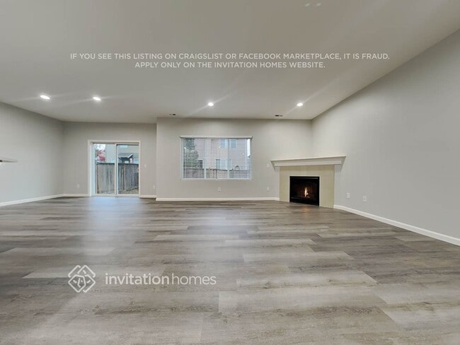 Photo - 3130 Eagle Loop NE