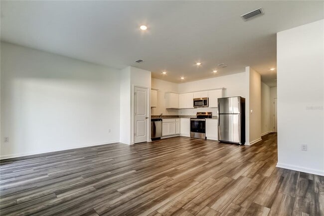 Photo - 11925 Sylvia St