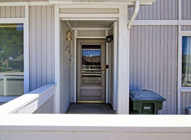 Photo - 2 Bed 1.5 Bath Near CMU