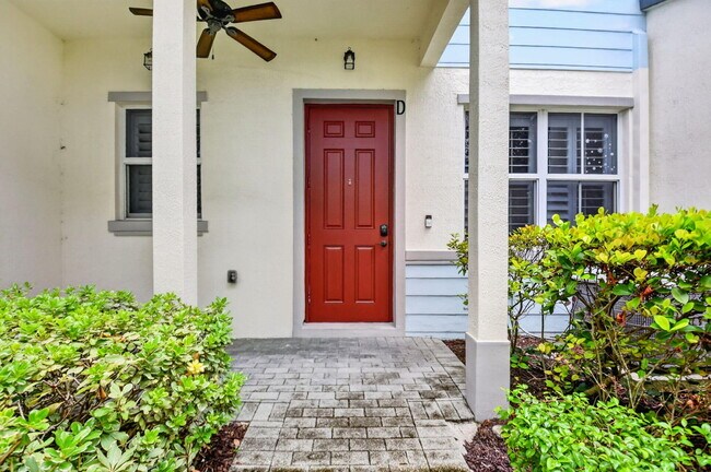 Photo - 121 N K St