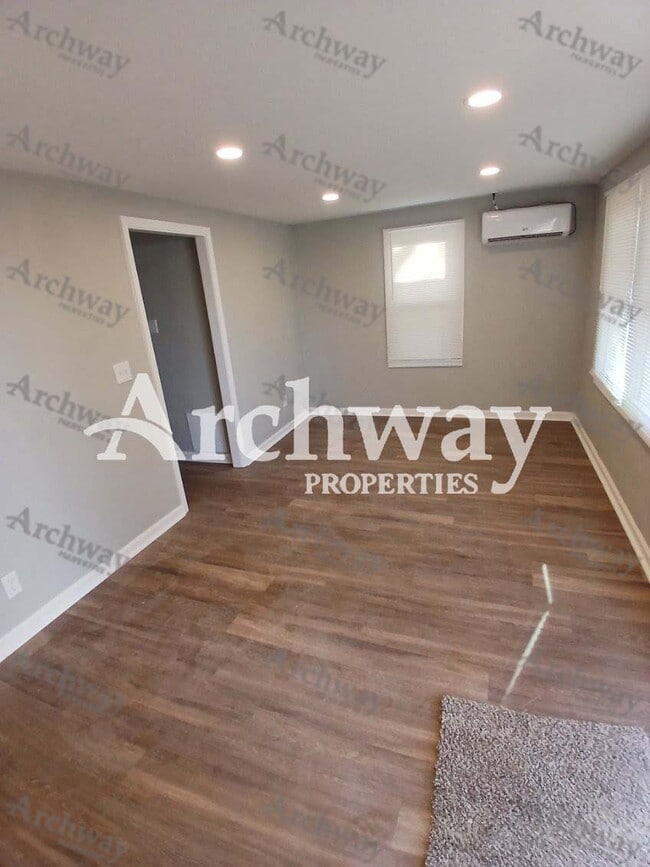 Photo - 913 S 11th St