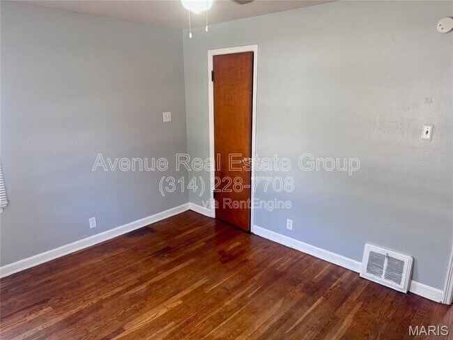 Photo - 1520 Attica Dr