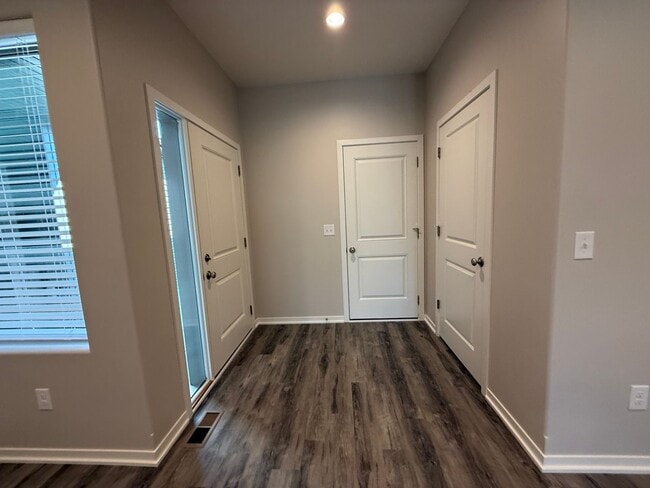 Photo - 2 Bedroom/2.5 Bath ranch townhome with 2 stall garage located in SE Lincoln