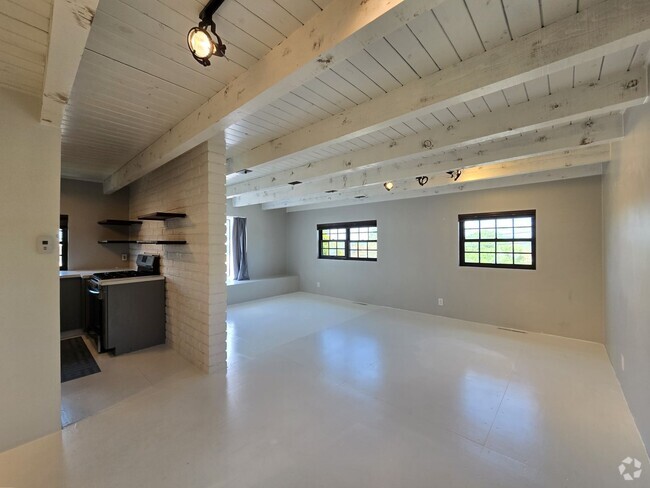 Building Photo - 335 Otero St Unit 2 Rental