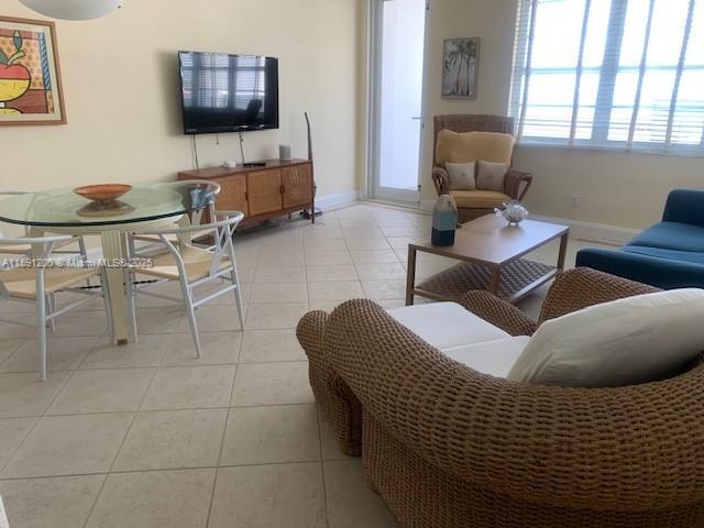 Photo - 100 Lincoln Rd Unit 1434