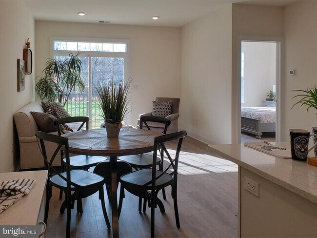 Photo - 100 HAPPY VALLEY Dr Unit 100