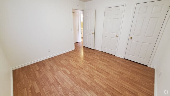 Building Photo - 4110 Unit B Rental