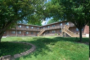 Lilac Court Apartments