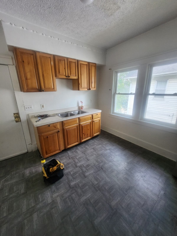 Photo - 450 E 149th St Unidad Up