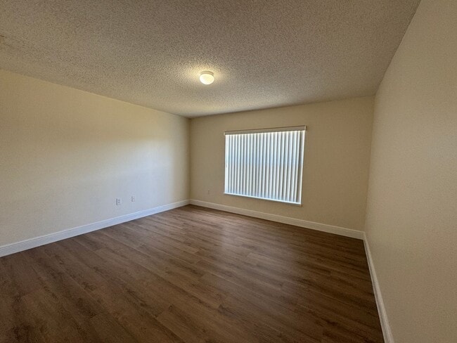 Photo - Spacious and Comfortable House for Lease