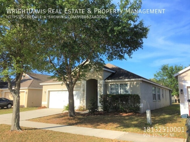 Building Photo - 904 15th St NE