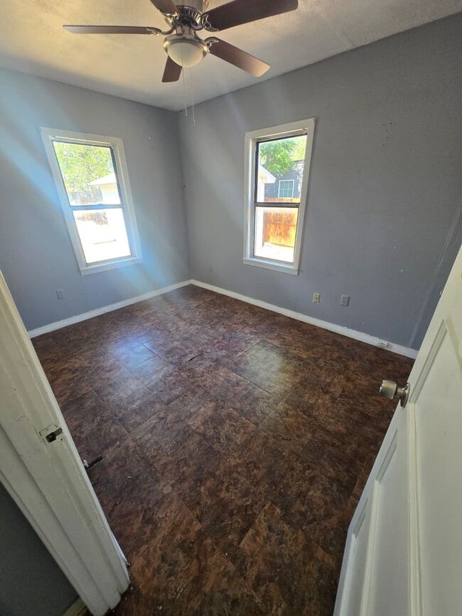 Photo - Handyman Special $0 First Month's Rent / “You fix, you SAVE BIG!!” Contact Mayshell for details: ...