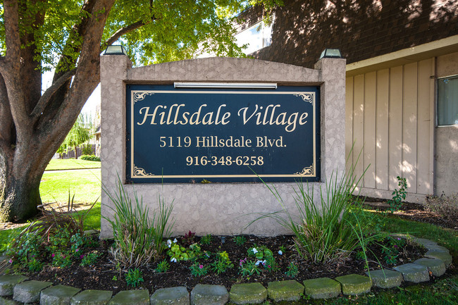 Hillsdale Village - Hillsdale Village Apartments