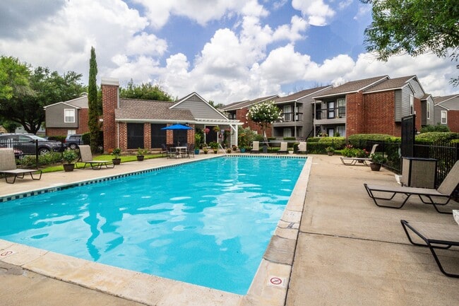Sparkling Pool