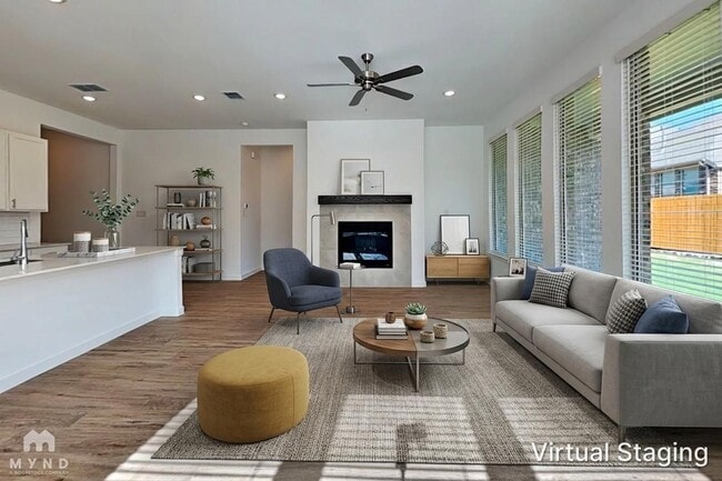 Photo - 804 Demelza Dr