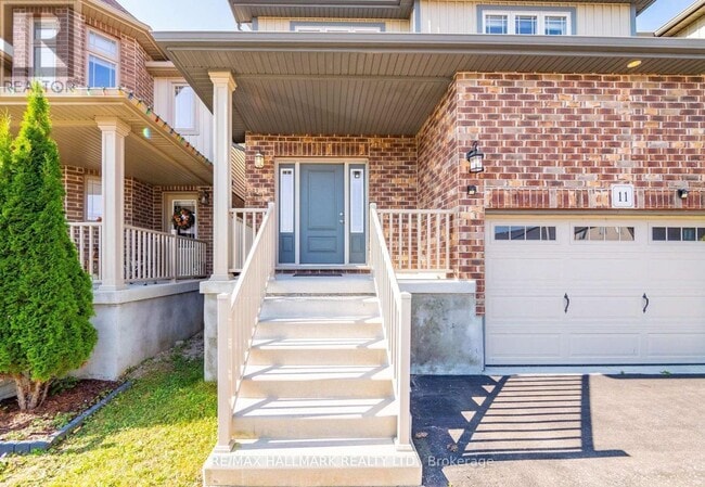 Photo - 11 Burcombe Cross