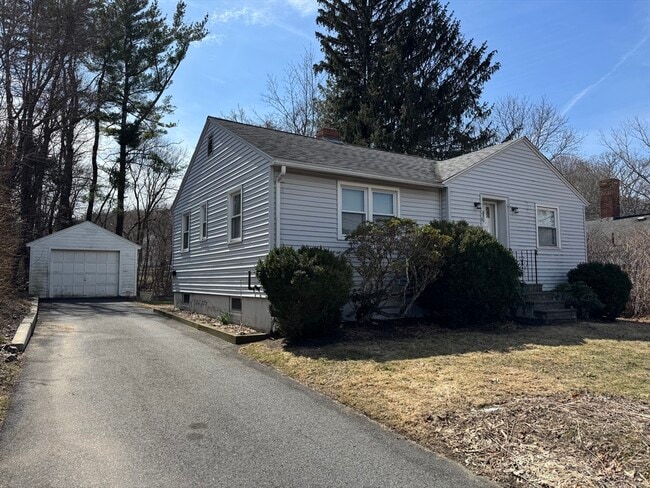 Photo - 173 Pleasant St