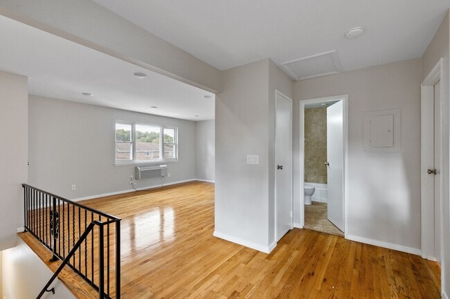 Rosol Court Apartments