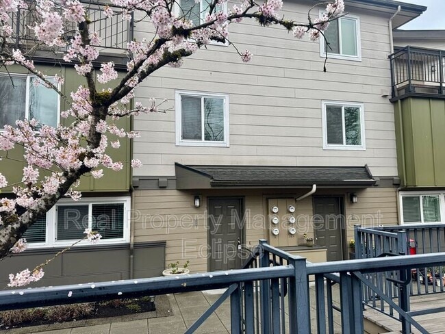 Building Photo - 15821 Leary Wy