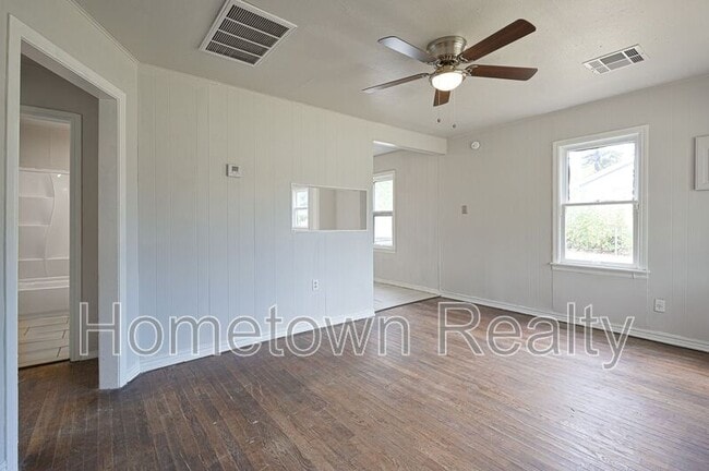 Photo - 2805 N Shady Nook Way