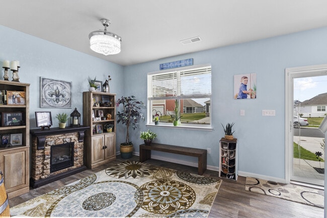 Photo - 20576 Smithfield Cir
