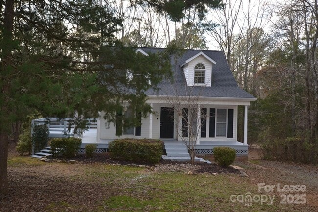 Building Photo - 9024 McElroy Rd