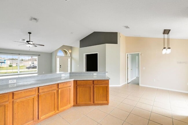 Photo - 12 Sawfish Ln