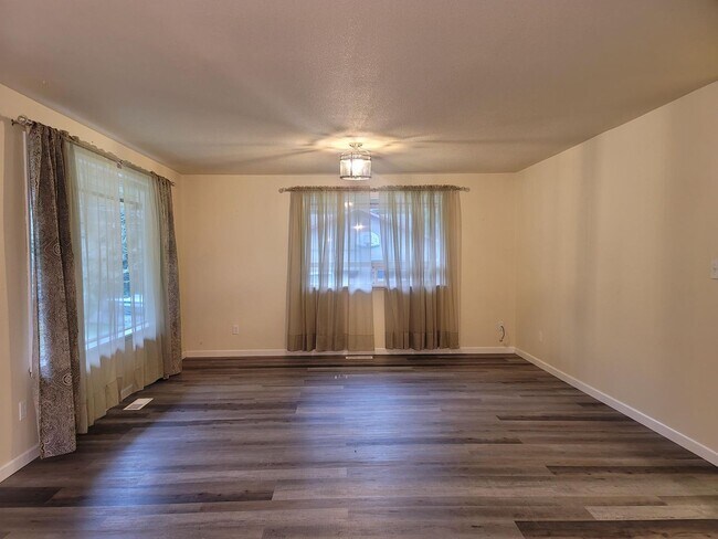 Photo - 2 Bedroom Rambler in Suquamish!