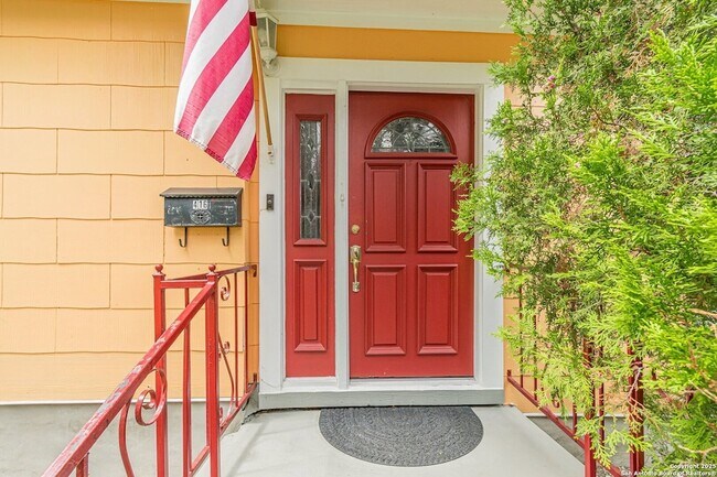 Photo - 416 Alexander Hamilton Dr