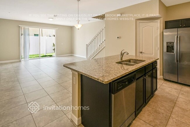 Photo - 9495 SW Merlin Ct