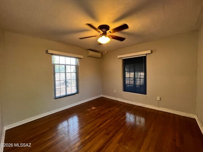 Photo - 2732 N Martin Ave
