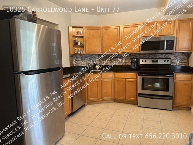 10325 Carrollwood Ln Unidad 77