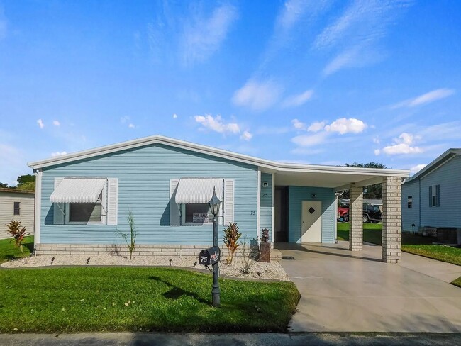 Photo - 75 Hewlett Dr House