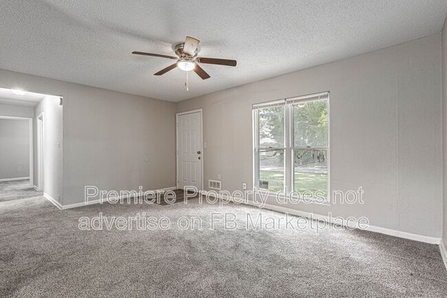 Photo - 7300 E 112th St