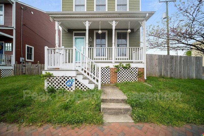 Building Photo - 920 N 26th St