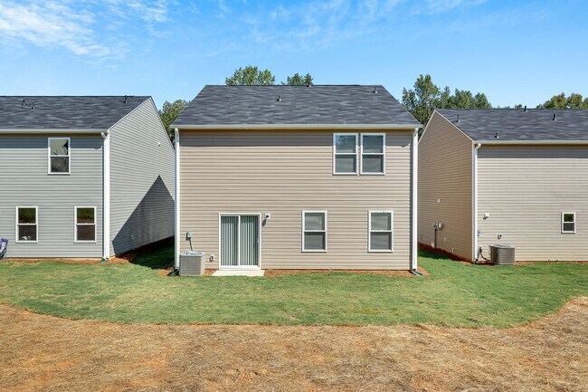 Photo - 728 Wayfinder Run