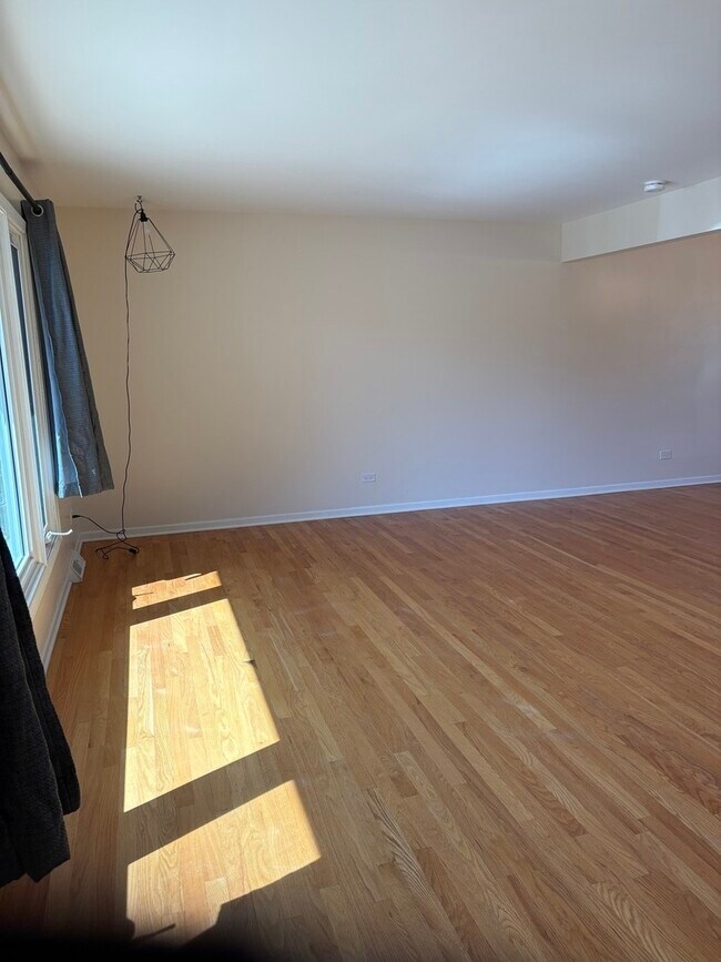 Photo - 1814 Holly Ave