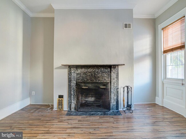 Photo - 112 Fairmount Ave Townhome